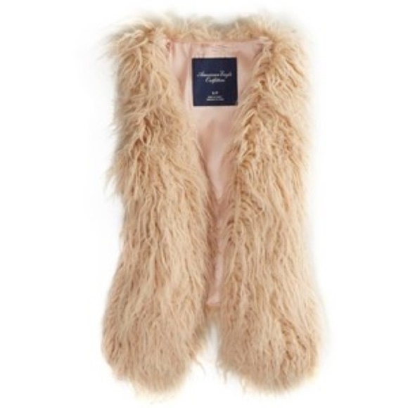 American Eagle Outfitters Jackets & Blazers - American Eagle Fur Vest